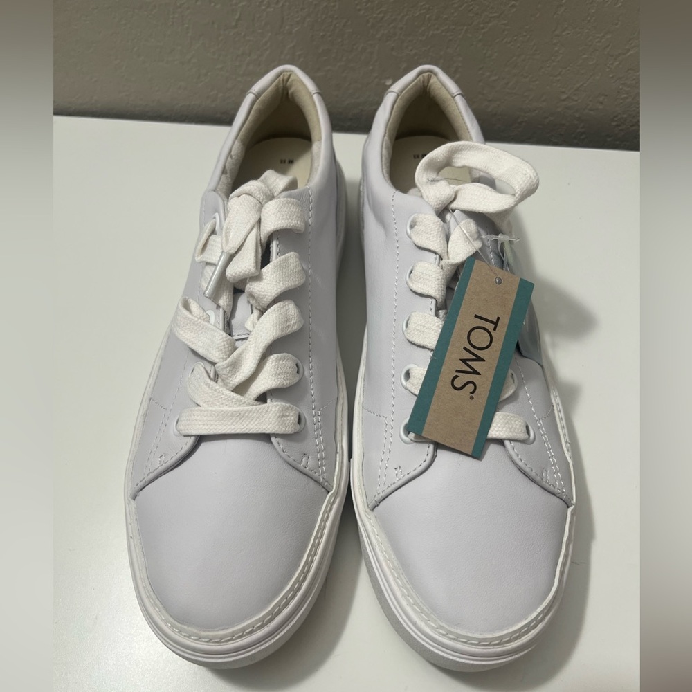 TOMS Classic White Lace-Up Shoes